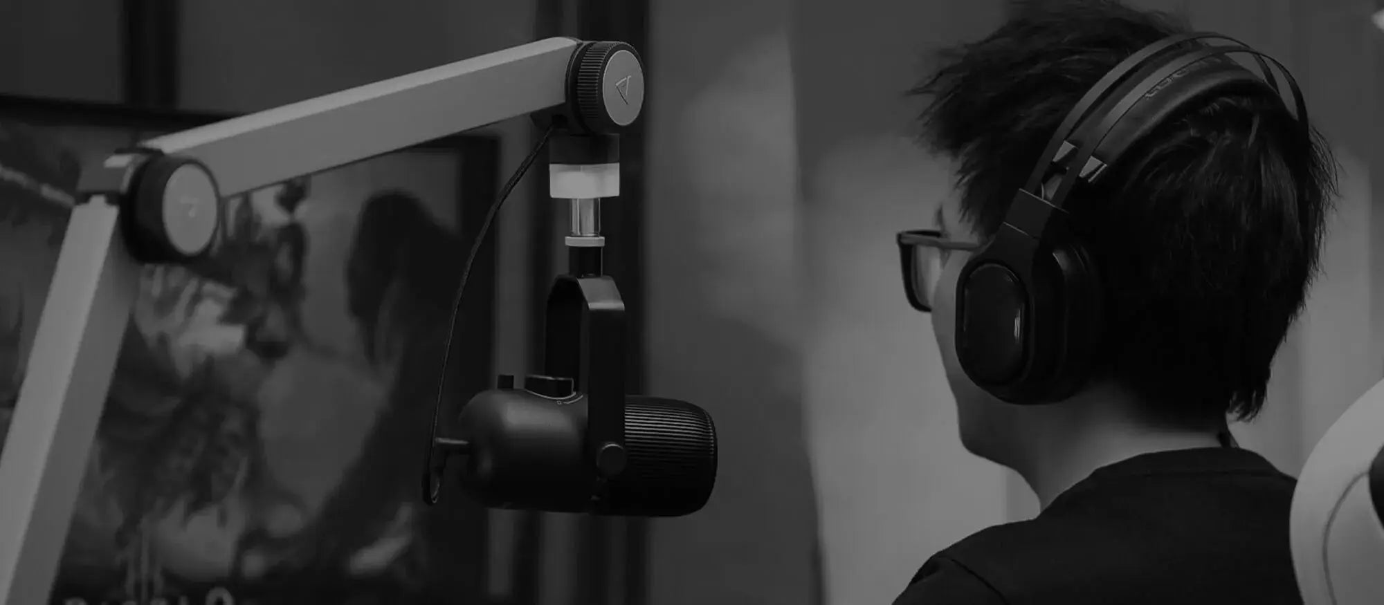 Microphone-Boom-Arms Thronmax